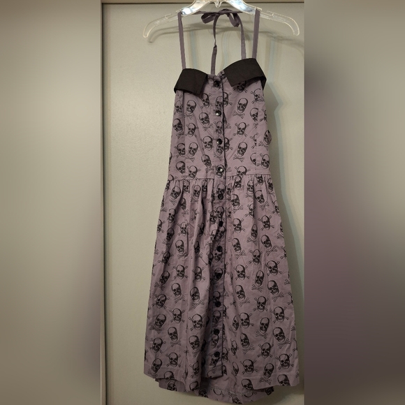Sourpuss Skull Crossbones Dress - Picture 1 of 5
